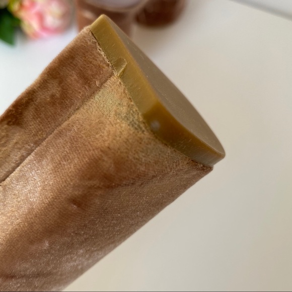 Zara Velvet Heels - Picture 4 of 4